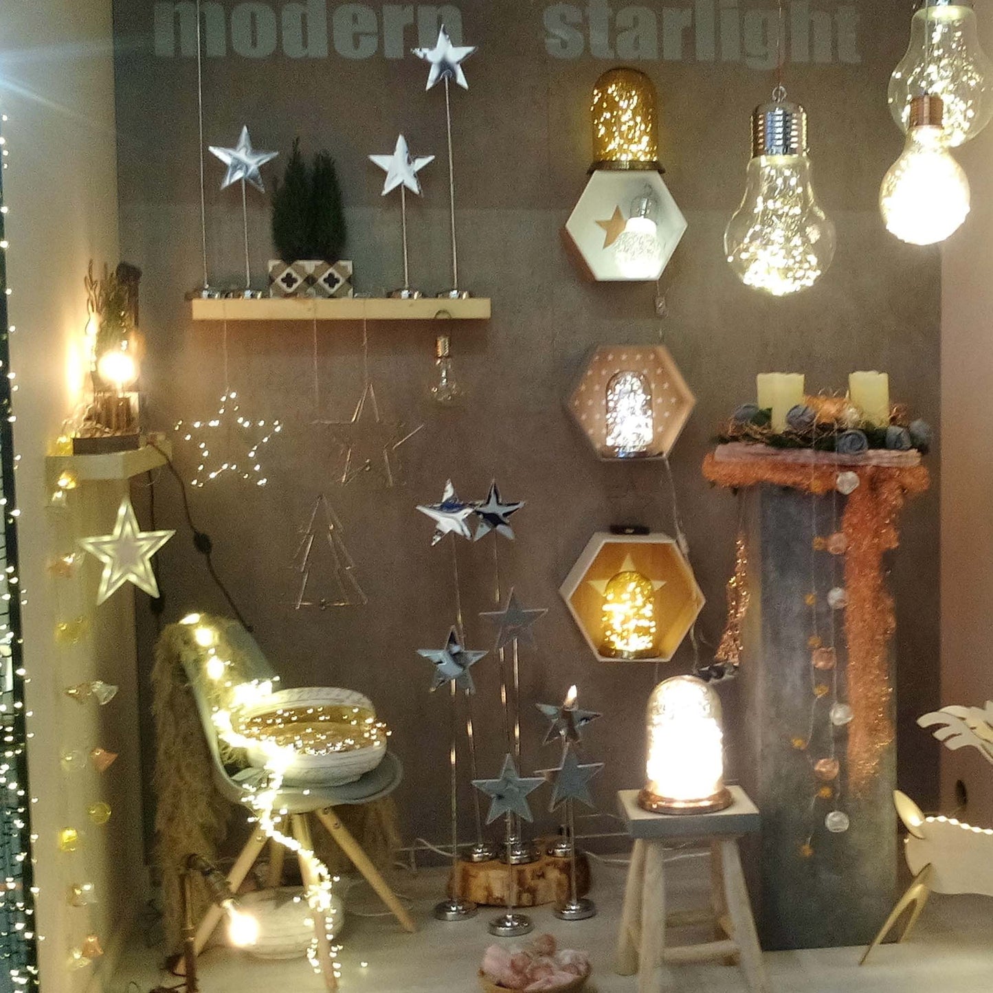 LED-Stern, Infinity Effekt, mit Standfuß, H 45cm, DIA 20cm, 42 LEDs ww, mit Timer, batteriebetrieben