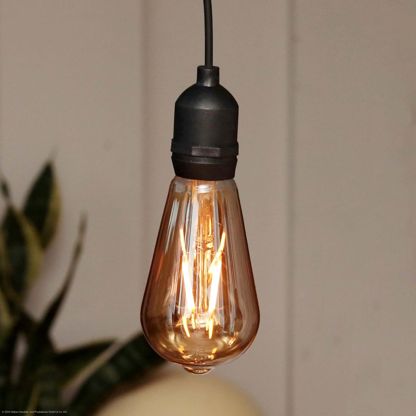 LED-Filament Vintage-Lampe,Ø6,4 * 13,8 cm, goldfarben, mit Fernbedienung und Timer, batteriebetrieben