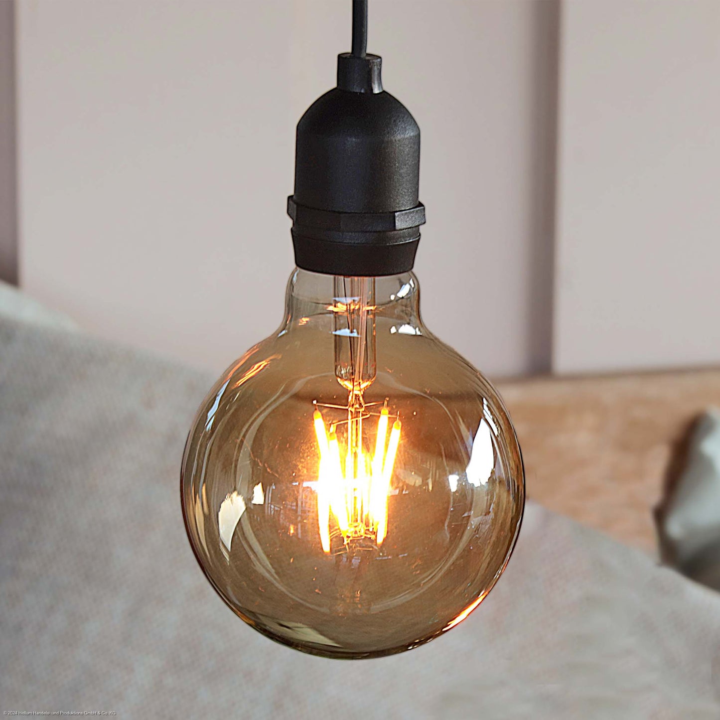 LED-Filament Vintage-Lampe,Ø9,5 * 13,7 cm, goldfarben, mit Fernbedienung und Timer, batteriebetrieben