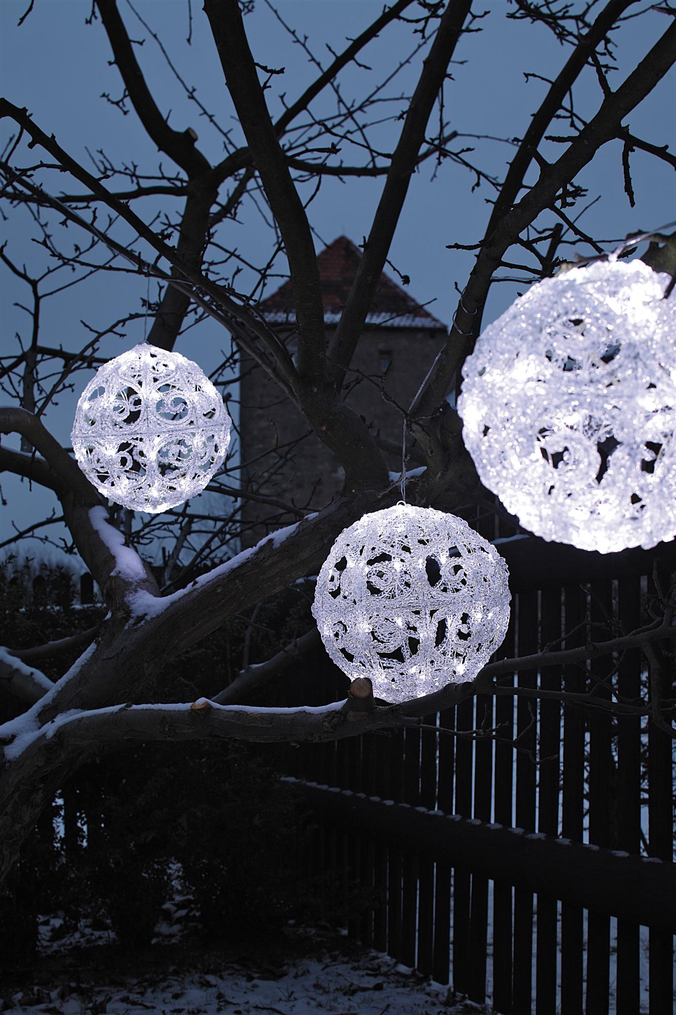 LED-Acryl-Deko-Kugel, 50 kalt-weiße LEDs, 30 cm Ø, IP 44 Außen-Transformator