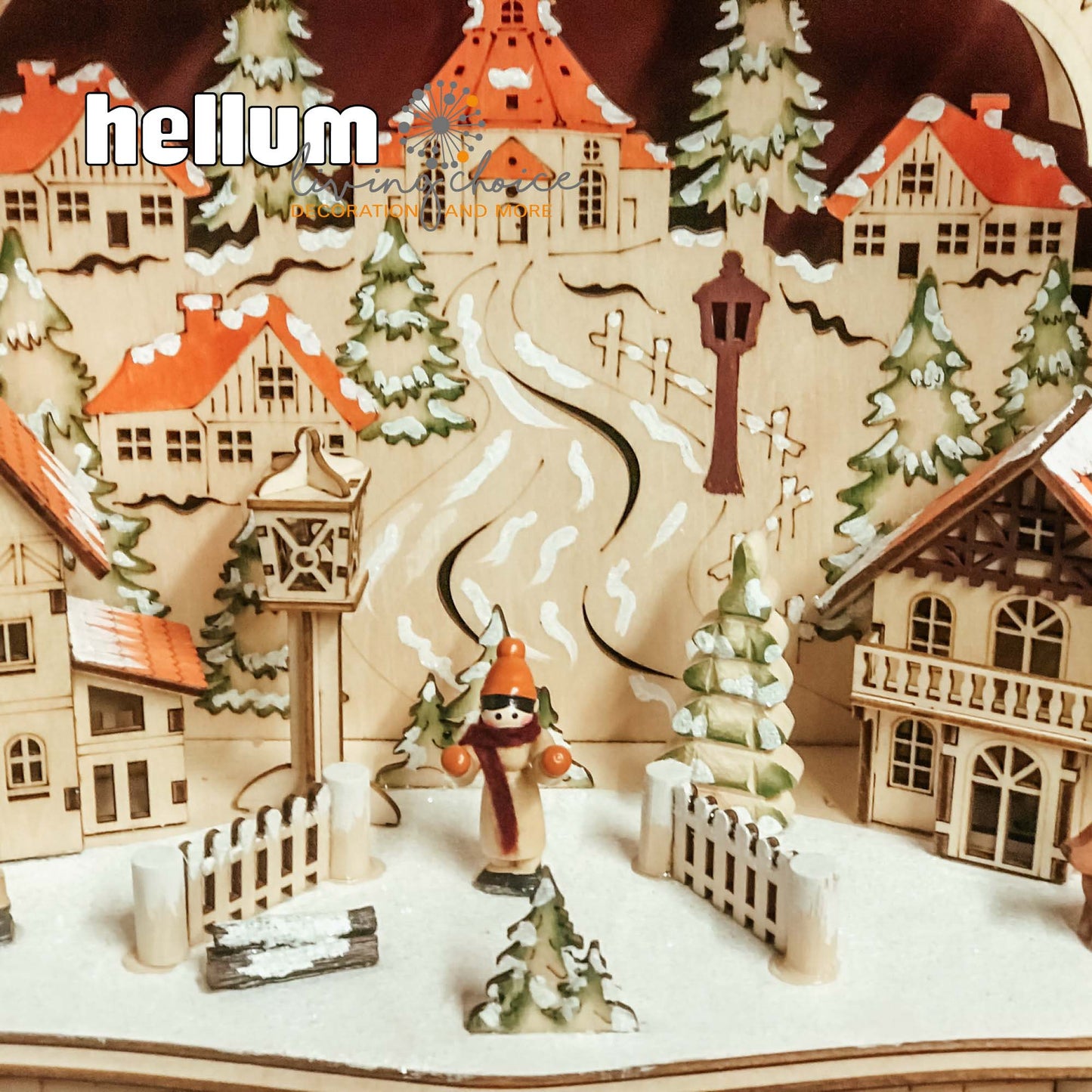 LED-Holzleuchter „Winterliches Dorf mit Seiffener Kirche", mit 6h-Timer, batteriebetrieben