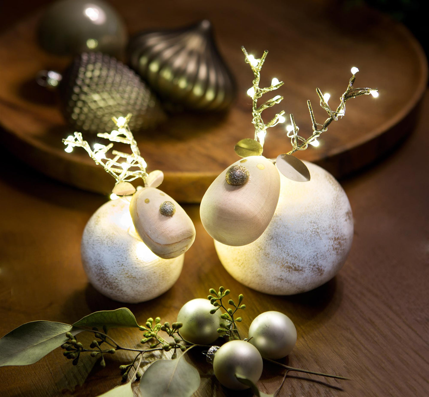 LED-Dekofigur "Beton-Rentier", 12x10cm, 10 LEDs ww, batteriebetrieben