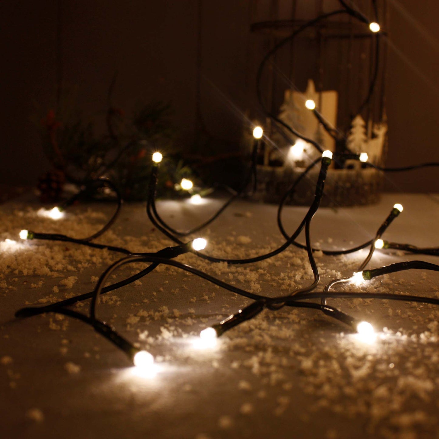 50-tlg. LED-Lichterkette, warm-weiß, grünes Kabel, Euro-Stecker， 577587