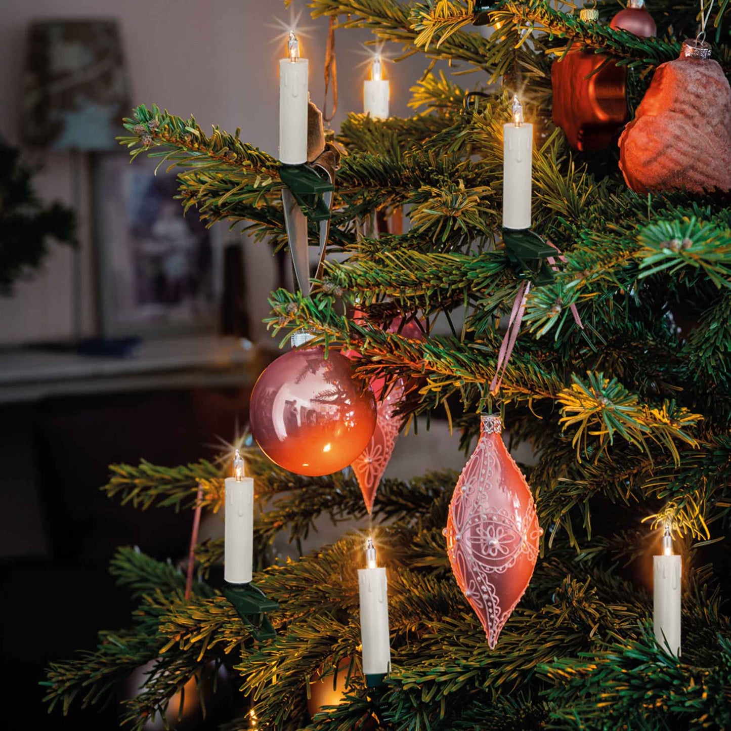 Lichterkette Mini mit 20 Schaftkerzen für innen 12,5m weiß 622010