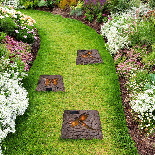 Hellum LED Solarleuchte für außen, Libelle im Stein, 4 gelbe LED, 24 x 24 cm, Solar Stein mit Resin Libelle, solarbetriebene Dekoration für draußen, LED Gartenbeleuchtung 153002