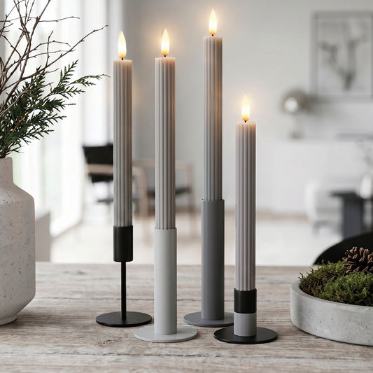 LED Stabkerzen Echtwachs 4er Set grau, 4 LED warmweiß, ⌀ 2,2 cm x 24,5 cm, Fernbedienung mit Timer, batteriebetrieben