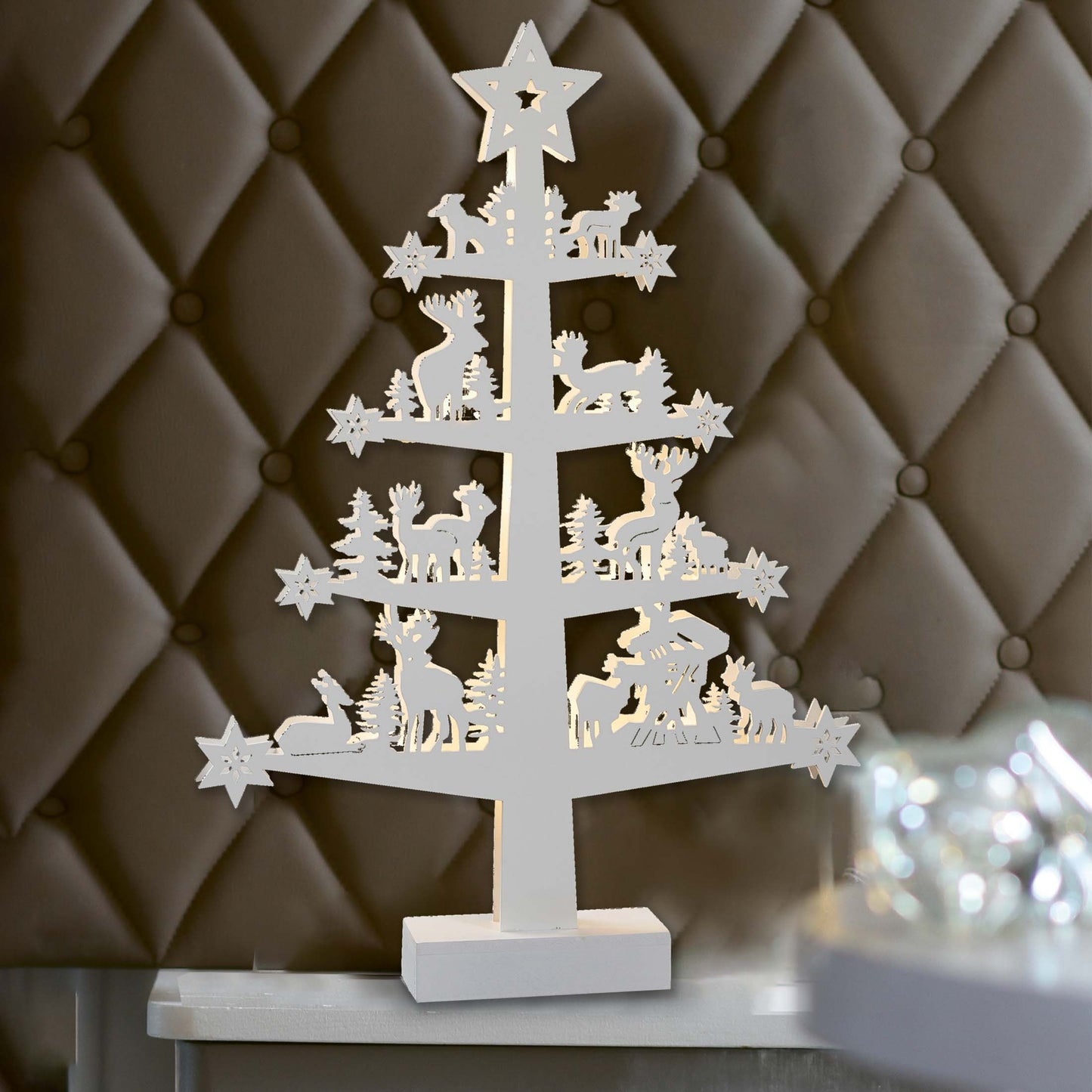 LED Holzbaum mit Waldtieren, weiß, H: 46,5cm, 10 LEDs, mit Timer, batteriebetrieben