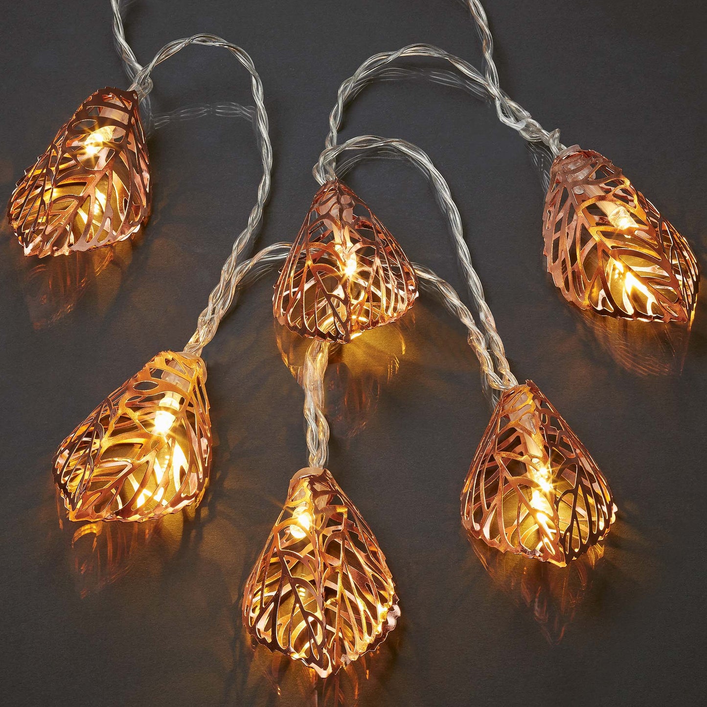LED Lichterkette mit goldfarbenen Metallblättern, 10 LEDs ww. batteriebetrieben
