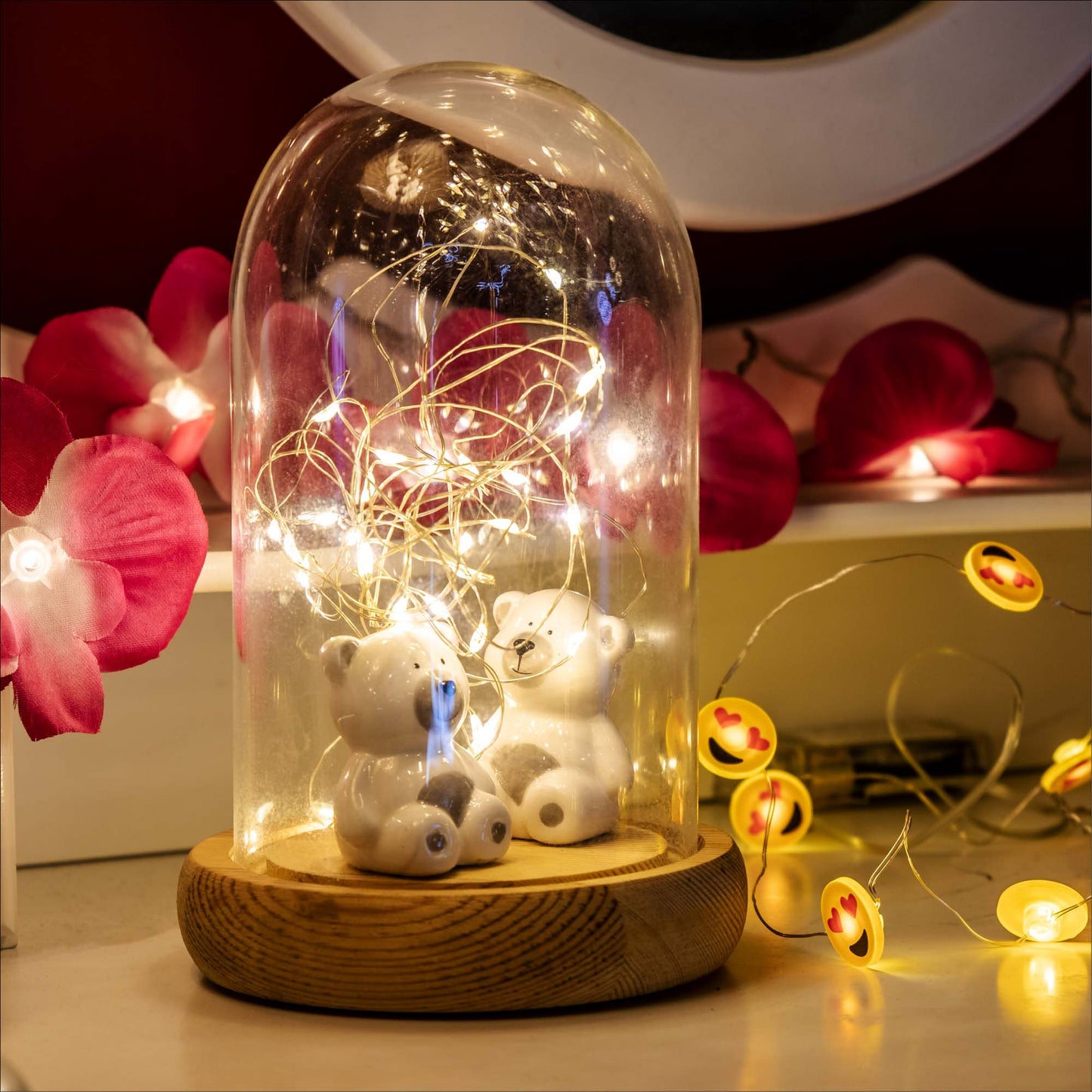 Hellum Glasglocke mit LED-Lichterkette, abnehmbare Kuppel, 30 LEDs, Timer, personalisierbar 523713