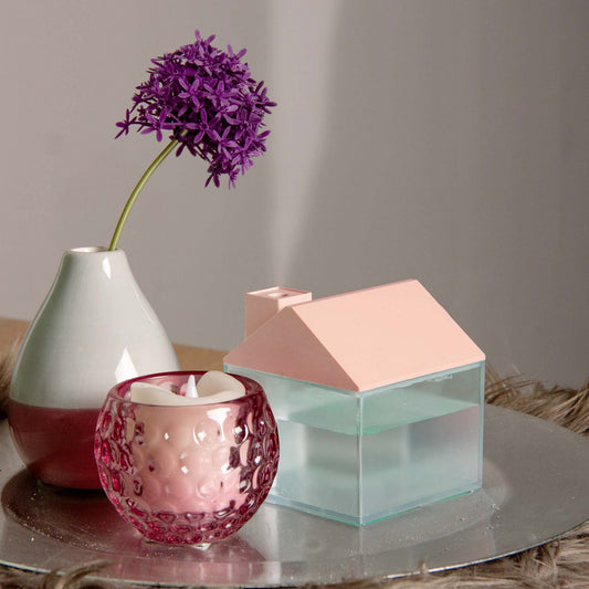 Mini Luftbefeuchter Haus Rosa mit RGB-Farbwechsel (250 ml) 8,4 x 9,5 cm