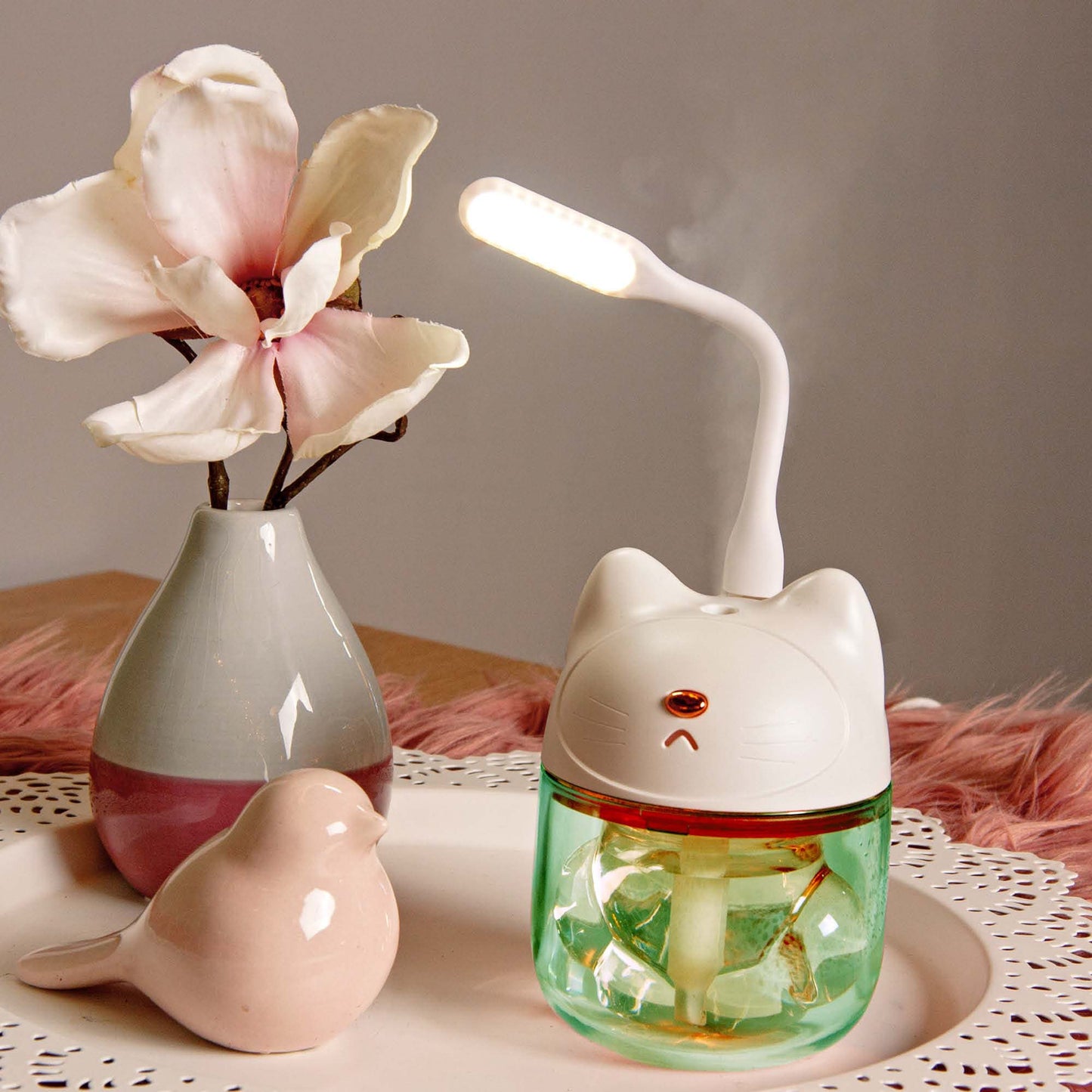 Mini Luftbefeuchter Katze Weiß mit RGB-Farbwechsel (120 ml) 9 x 12 cm