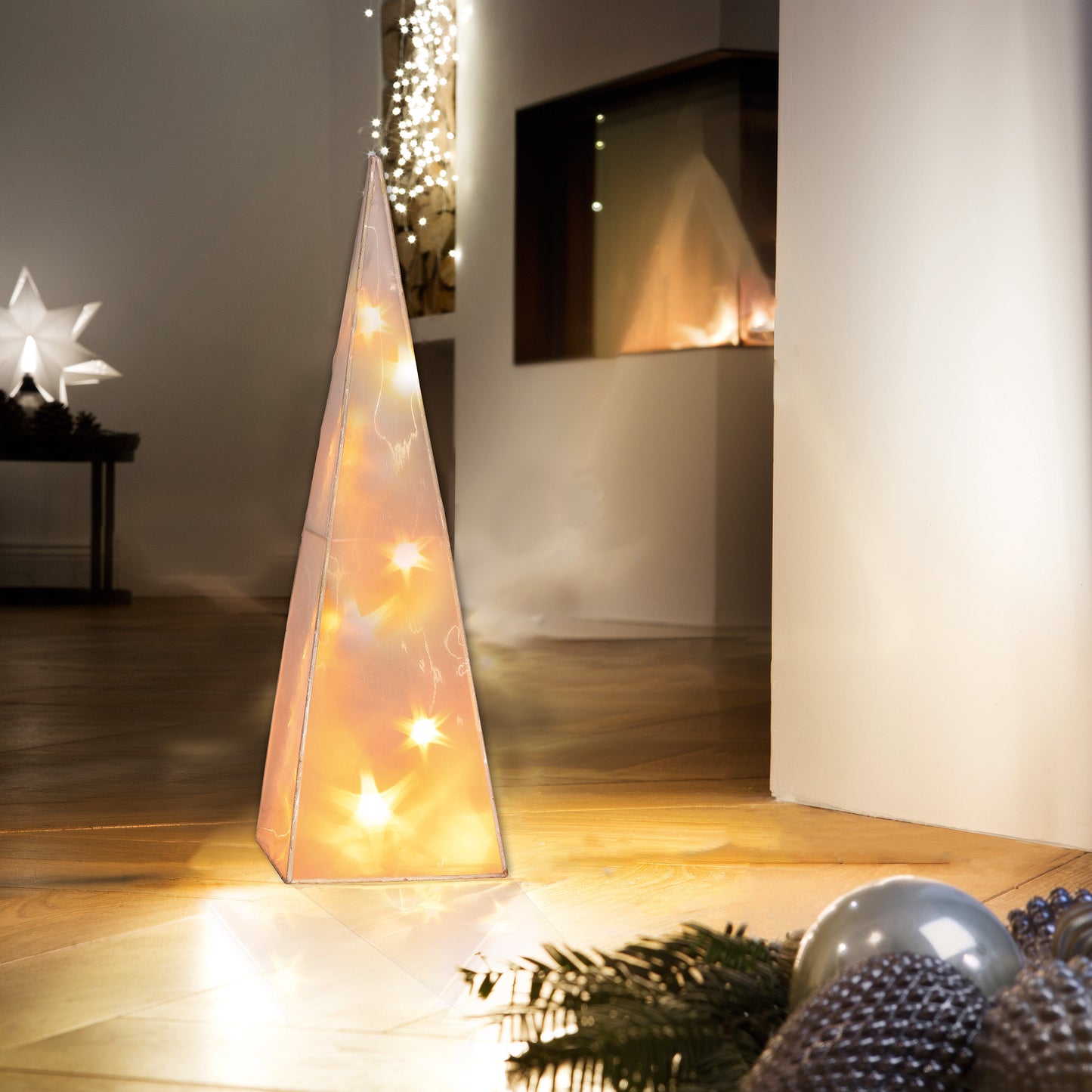 LED-Holographie Pyramide, 16 LEDs warm-weiß, Innen-Transformator