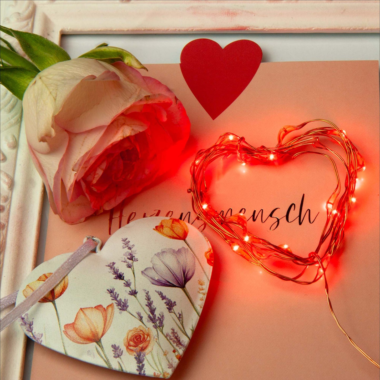 Hellum Tauperlenlichterkette rot, 20 LEDs, beleuchtet 0,95m, Batterie 570755