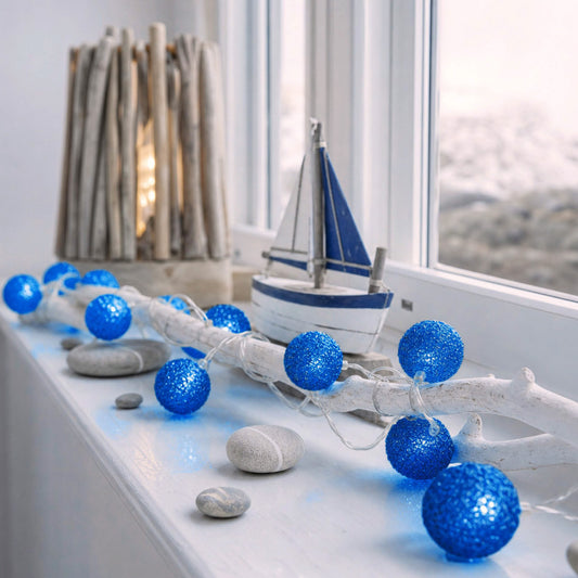 LED-Lichterkette mit blauen Metallkugeln, 20 LEDs blau,  Innen-Transformator