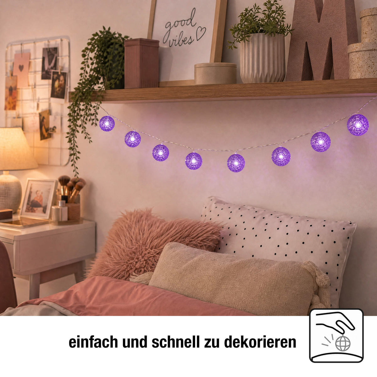 LED Lichterkette mit lilanen Metallbällen innen, 20 LED weiß, 2,85 m beleuchtet, transparentes Kabel, Innen-Transformator