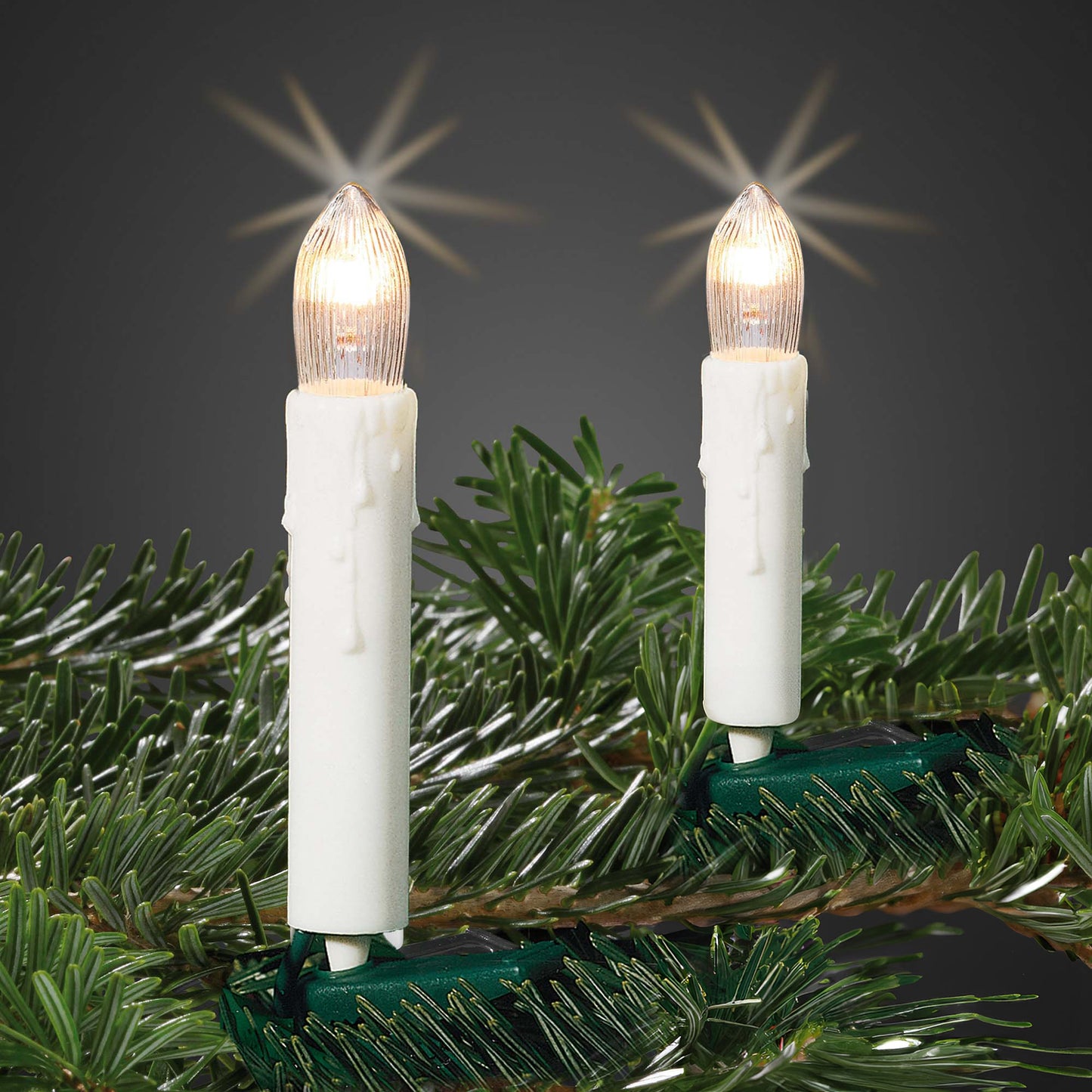 Hellum Weihnachtsbaum Lichterkette Innen – 20 weiße LED-Kerzen mit Wachstropfenoptik, 7,6m beleuchtet, grün, Clip-Befestigung
