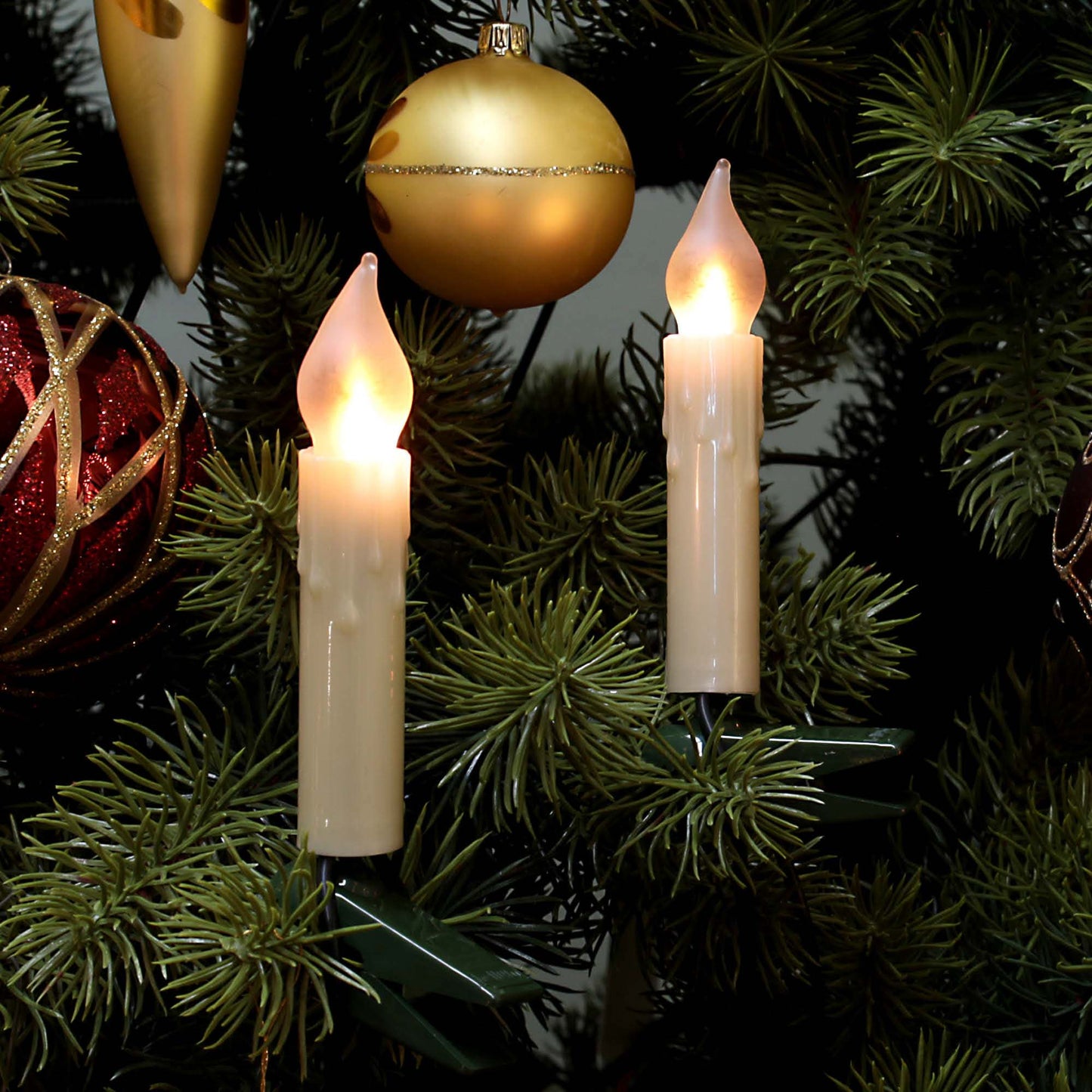 Lichterkette Weihnachtsbaum LED Filament mit Flammeneffekt innen 30 teilig, Made in Germany, Riffelkerzen, mit Wachstropfen, perlelfenbein