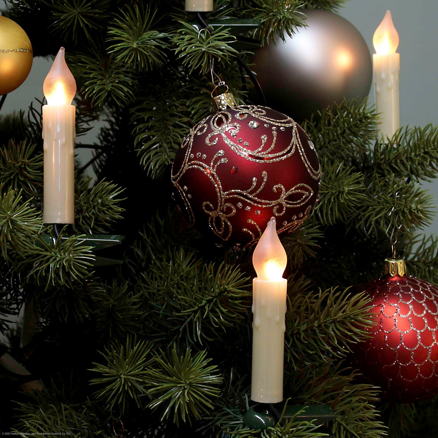 30-tlg. LED-Flammenkerzenkette mit Flammeneffekt, Made in Germany perlelfenbein mit Wachstropfen, für innen, warmweiß und matt, teilbarer Stecker 815092